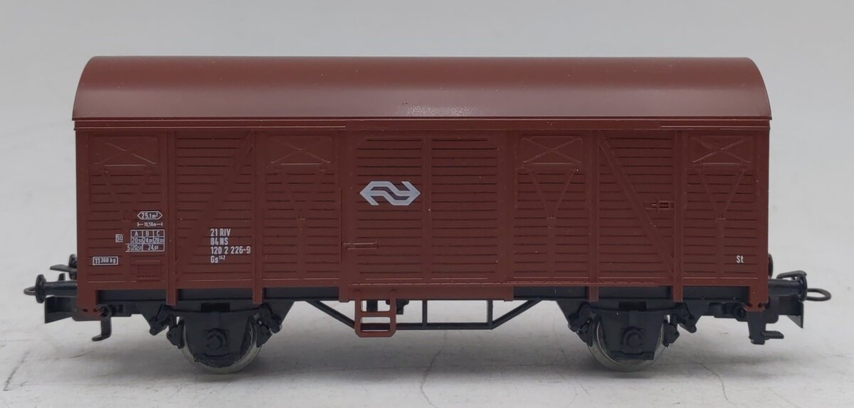 Marklin 4402 HO Scale Box Car of the NS Freight Wagon LN/Box