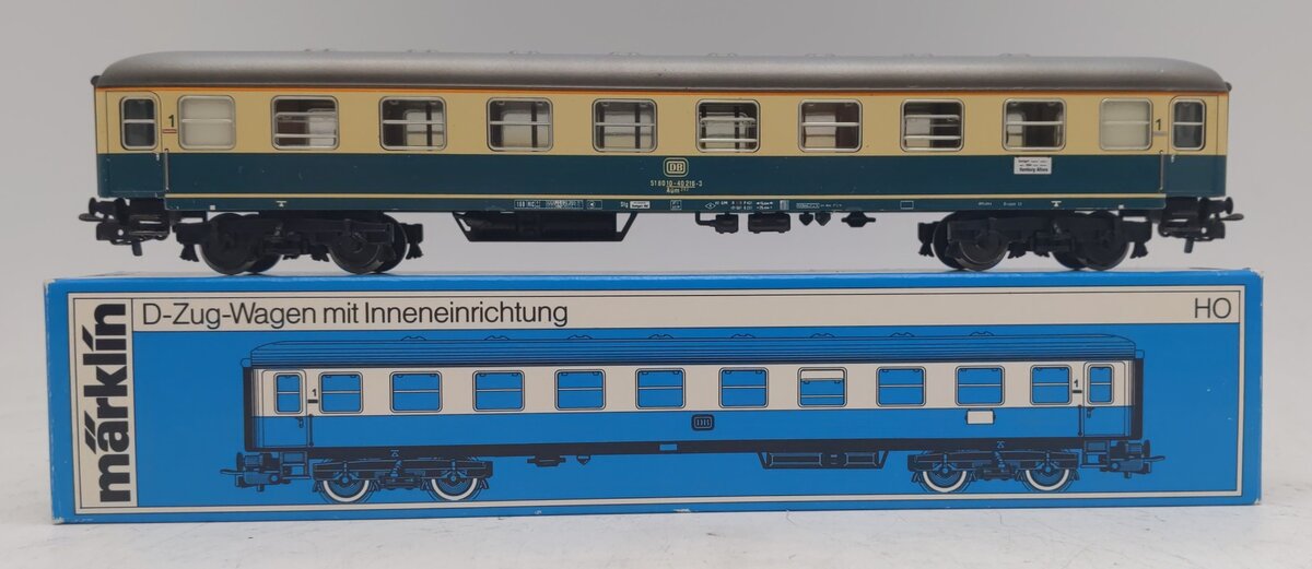 Marklin 4111 HO Scale Express Coach w/Interior Fitting LN/Box