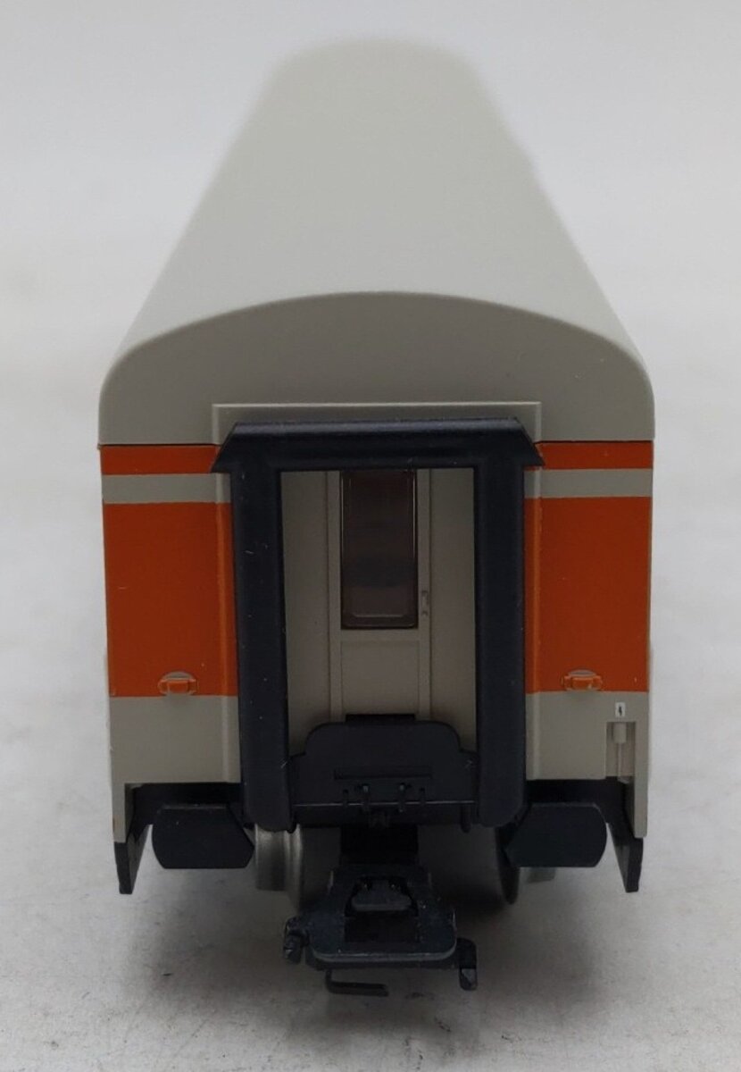 Marklin 4183 Suburban Coach Passenger Car EX/Box