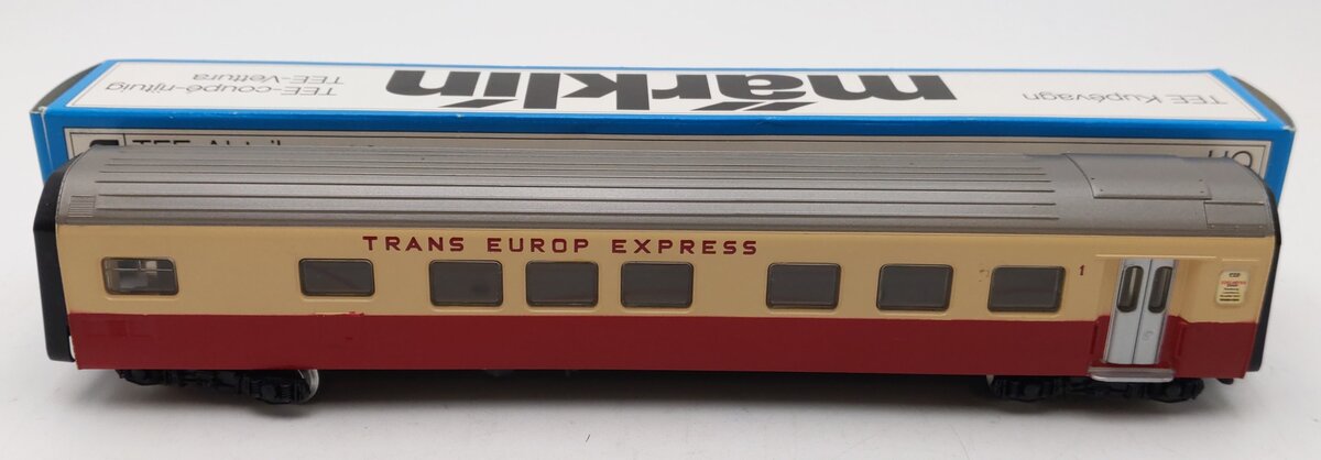 Marklin 4071 HO Scale Trans Europe Express Compartment Car #1 EX/Box