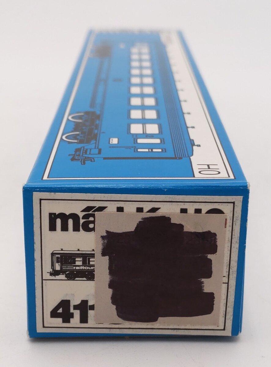 Marklin 4118 HO Scale Railtour Passenger Car #2 EX/Box