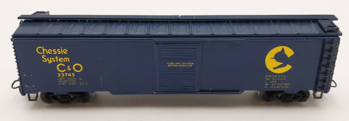 Marklin 4564 HO Scale Chesapeake & Ohio Boxcar #23745 LN/Box