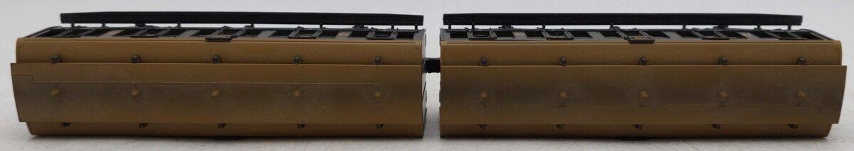 Marklin 4207 HO Scale Express Train Passenger Cars (Set of 2) EX/Box