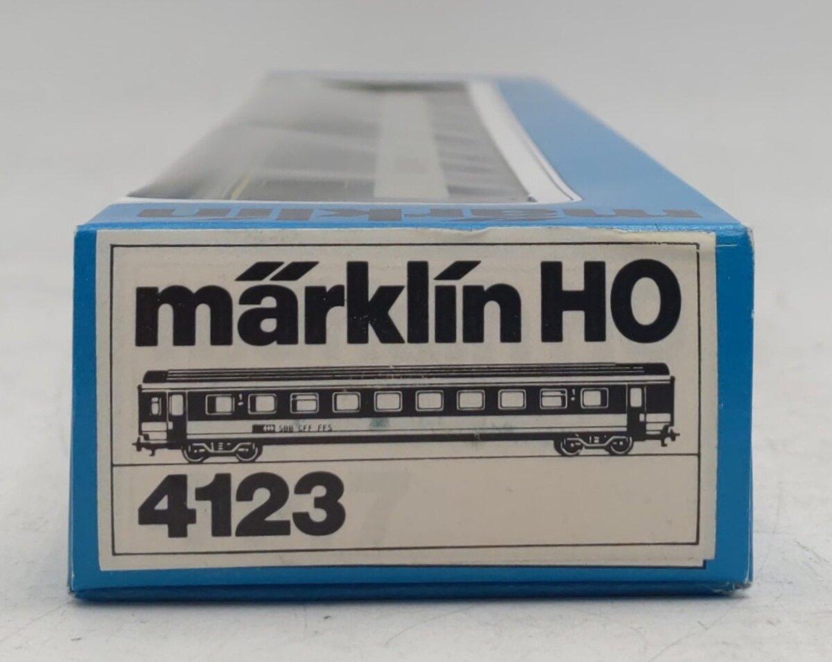 Marklin 4123 HO Scale SBB Passenger Car LN/Box