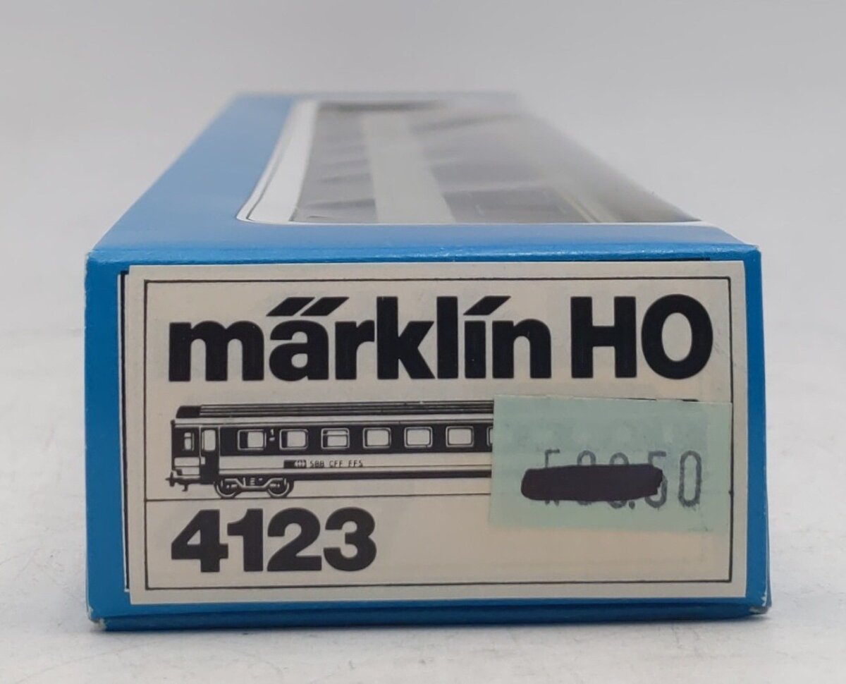 Marklin 4123 HO Scale SBB Passenger Car LN/Box