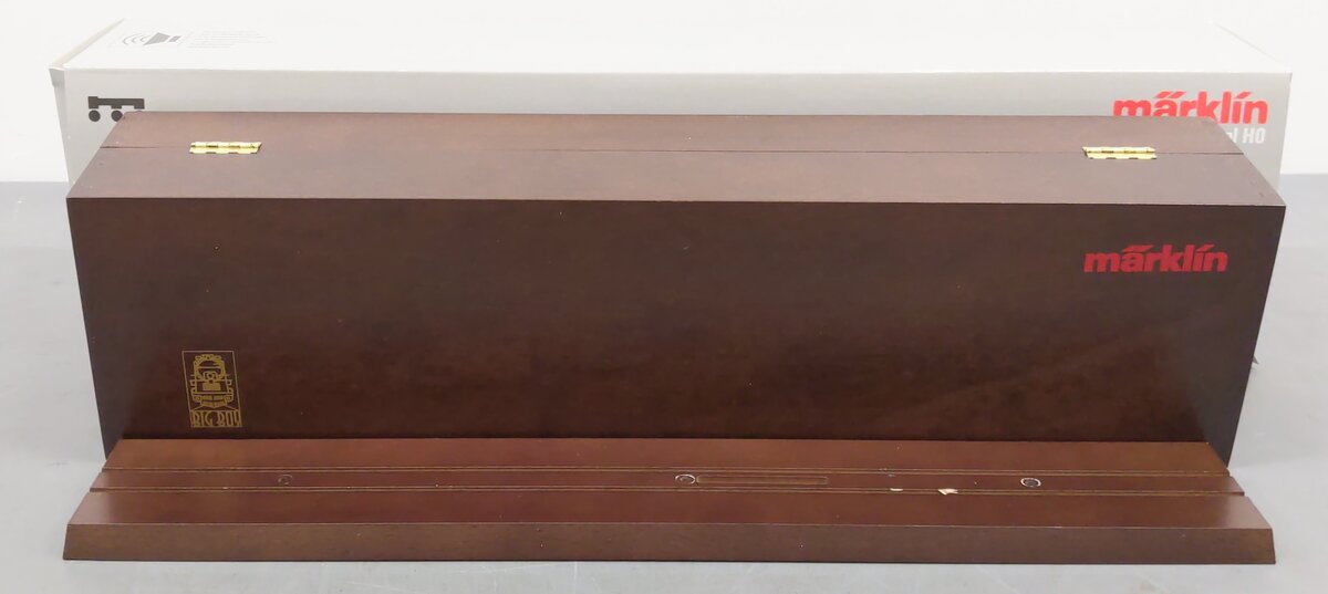 Marklin 37990 HO Scale Union Pacific Big Boy Wooden Box & Display Board EX/Box