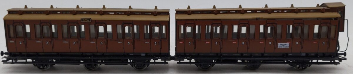 Marklin 4208 HO Scale Passenger Cars (Set of 2) EX/Box