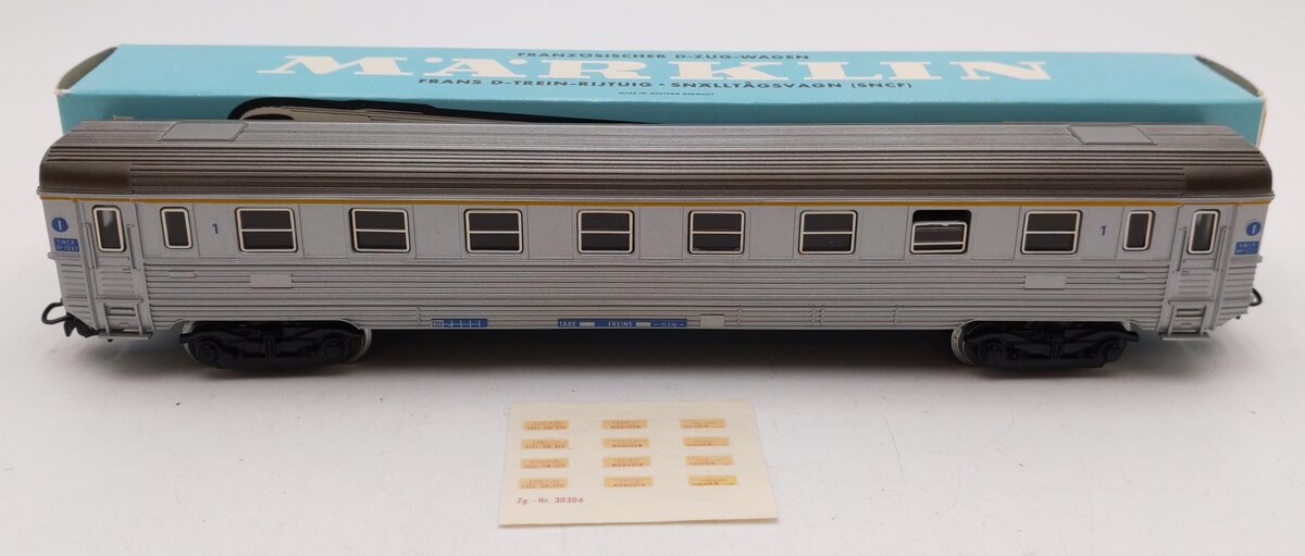 Marklin 4076 HO Scale Express Coach Car LN/Box
