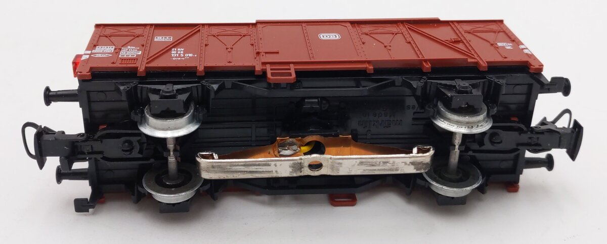Marklin 4411 HO Scale DB Boxcar with Marker Lights LN/Box
