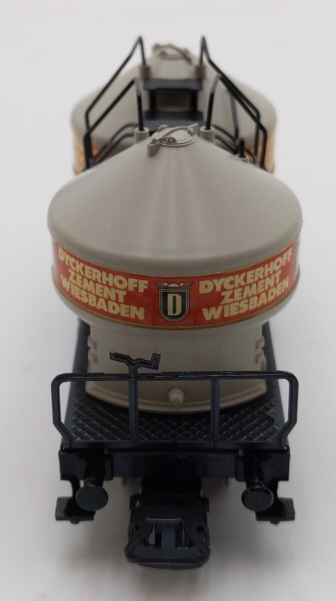 Marklin 4761 HO Scale Dyckerhoff Tank Car LN/Box