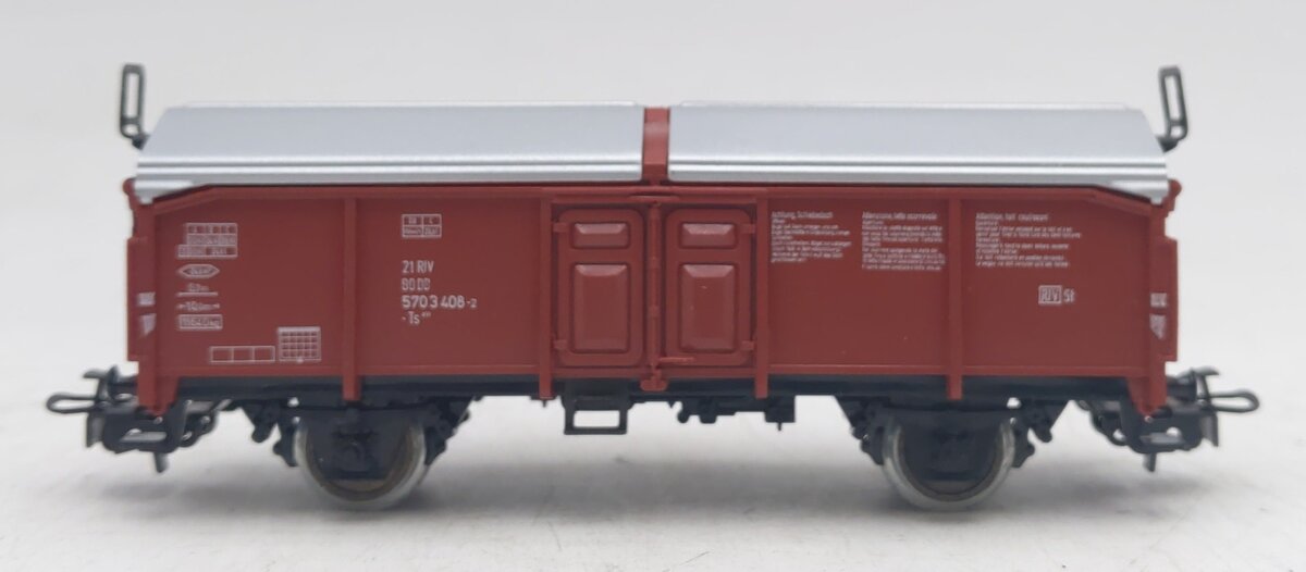 Marklin 4619 HO Scale Two Compartment Hinged Roof Gondola EX/Box