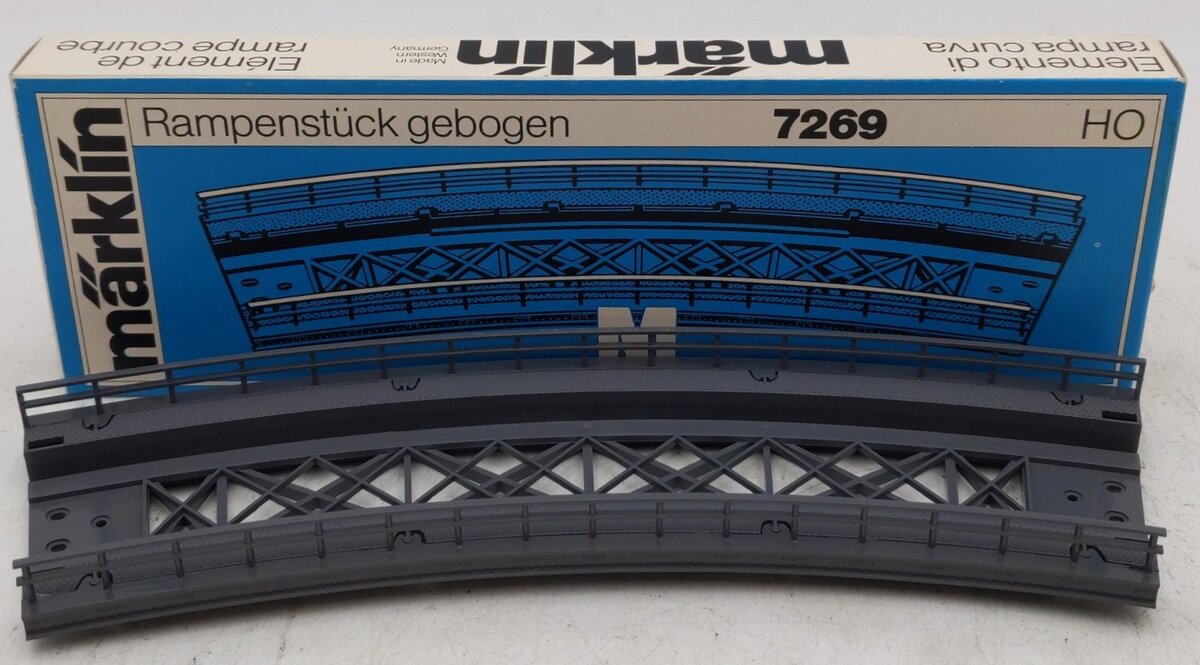 Marklin 7269 HO Curved 9-1/2