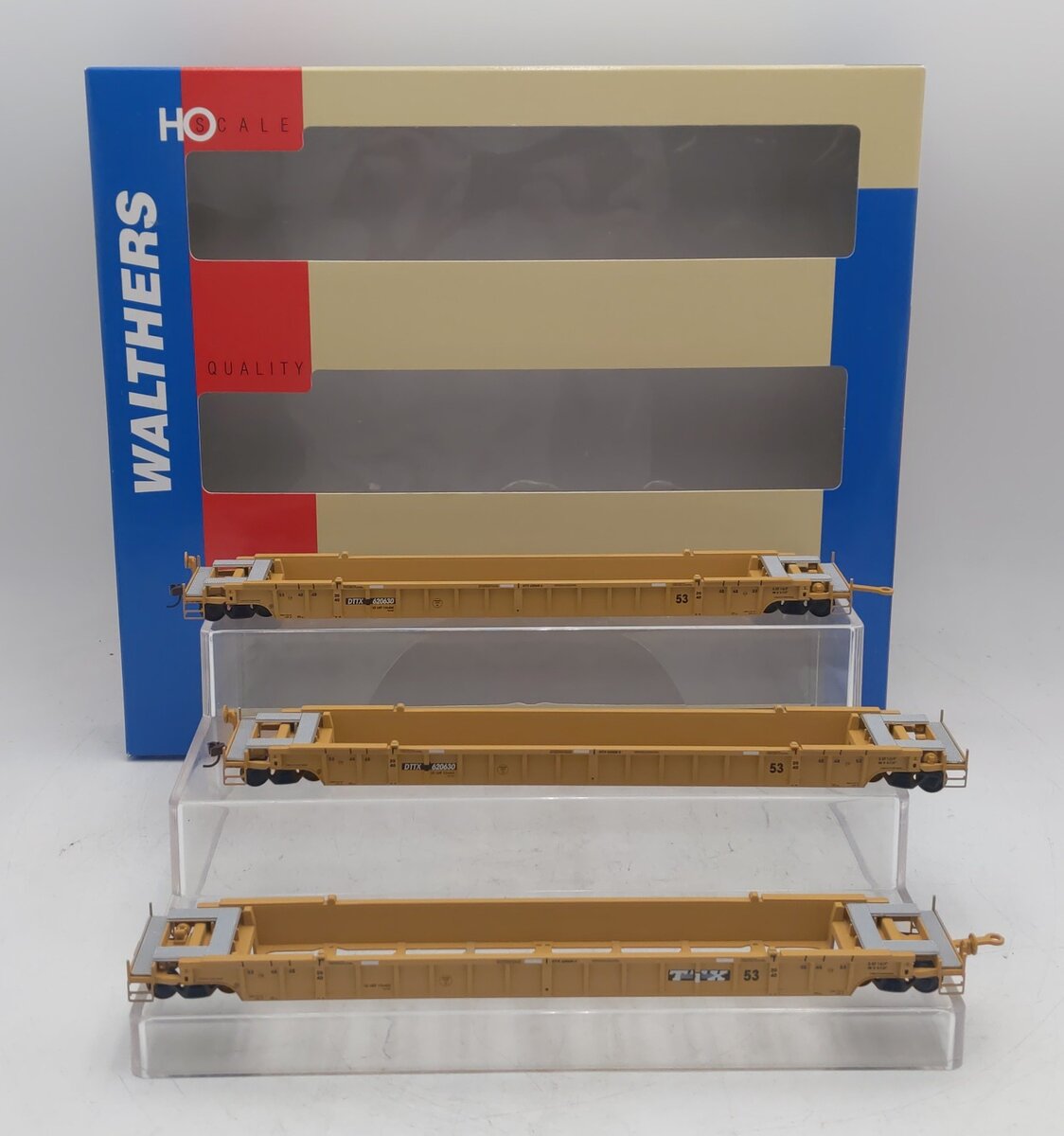 Walthers 932-3942 HO Scale TTX NSC 53' Well Cars #620630 (Set of 3) EX/Box