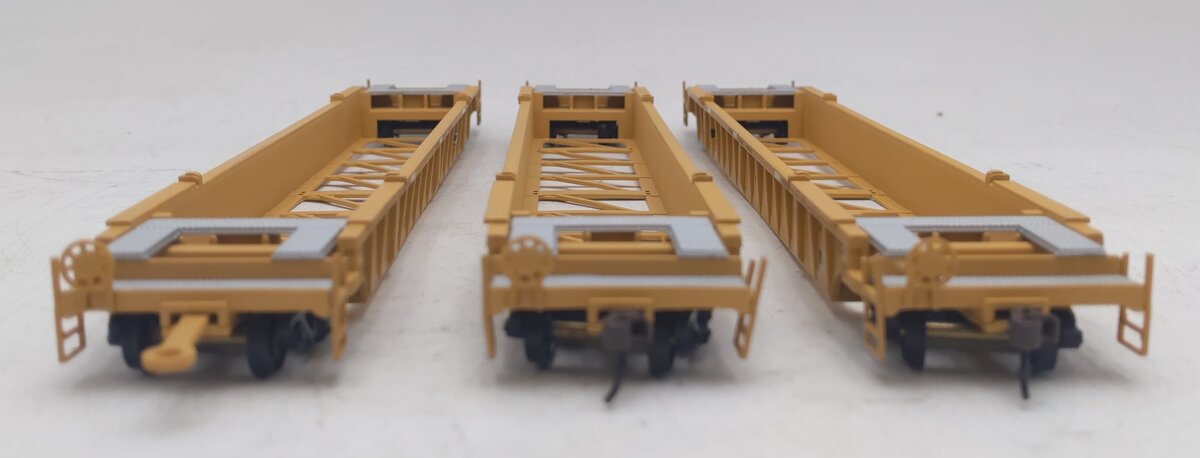 Walthers 932-3942 HO Scale TTX NSC 53' Well Cars #620630 (Set of 3) EX/Box