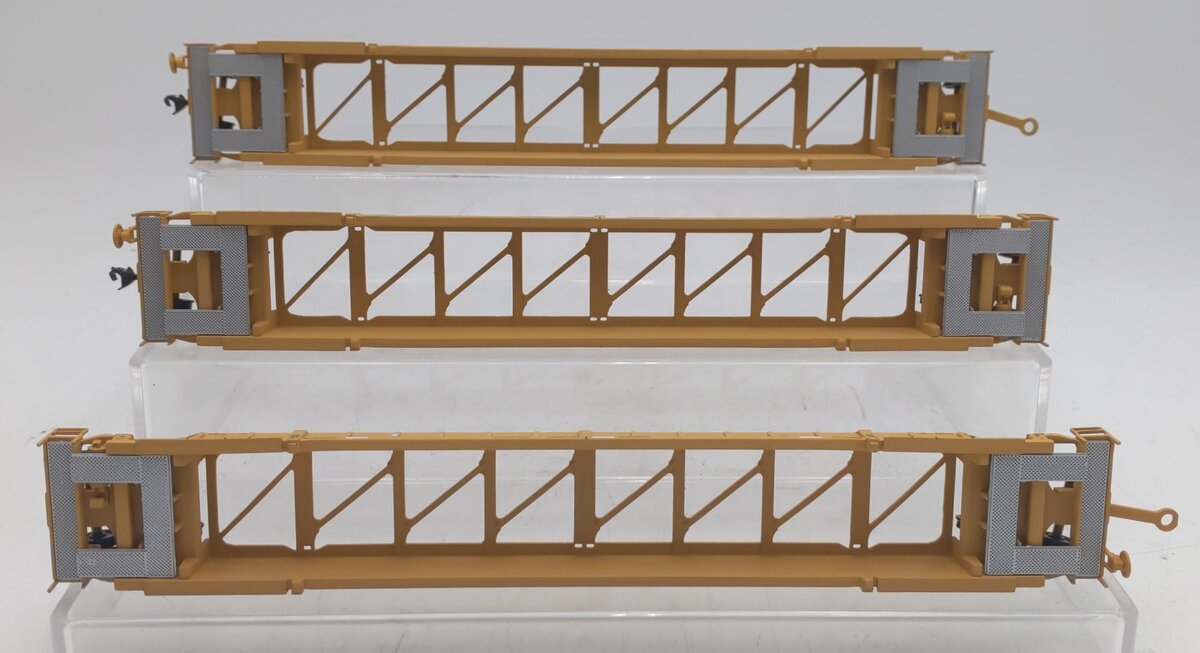 Walthers 932-3942 HO Scale TTX NSC 53' Well Cars #620630 (Set of 3) EX/Box