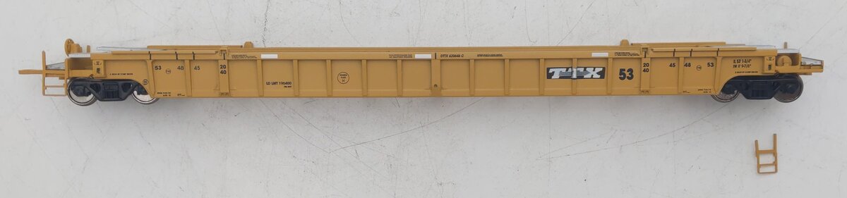 Walthers 932-3950 HO Scale TTX NSC 53' Well Cars #620646 (Set of 3) EX/Box