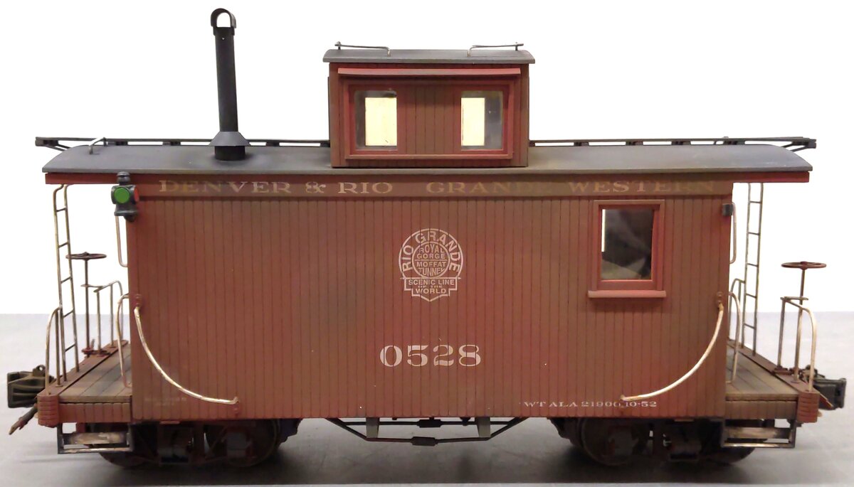 AMS AM33-011 1:20.3 Scale Custom Weathered D&RGW Moffet Logo Short Caboose/Box
