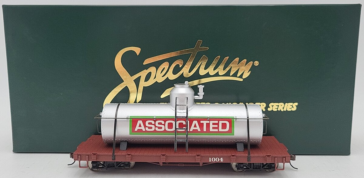 Bachmann 27148 On30 Associated Tank Car #1004 VG/Box