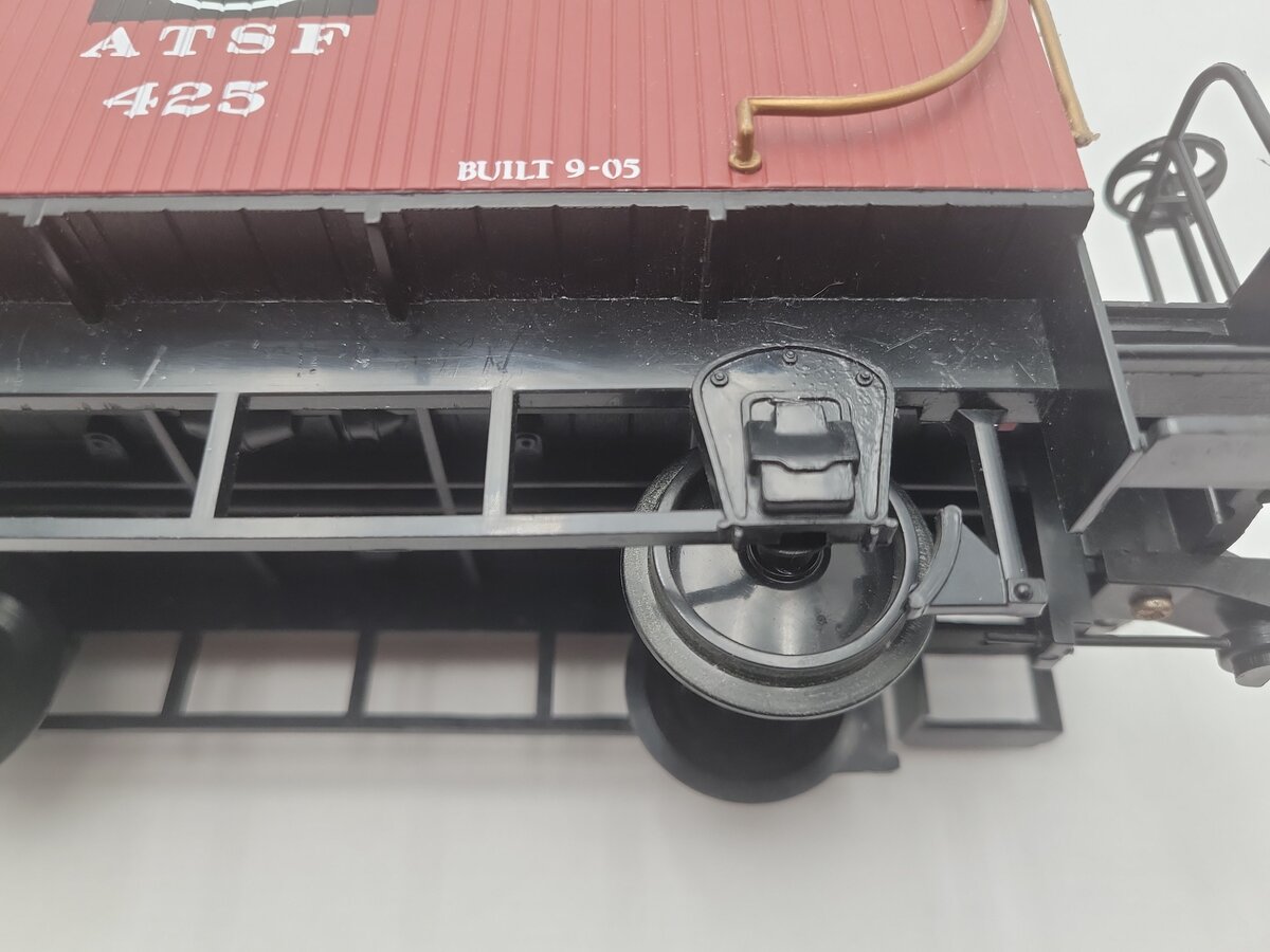 Bachmann 425 G Scale Atchison Topeka and Santa Fe Bobber Caboose VG