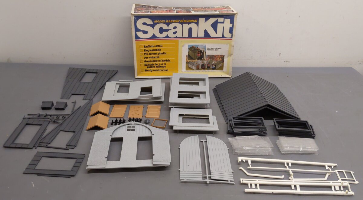 ScanKit 2570 G Scale Single Engine Shed Building Kit EX/Box