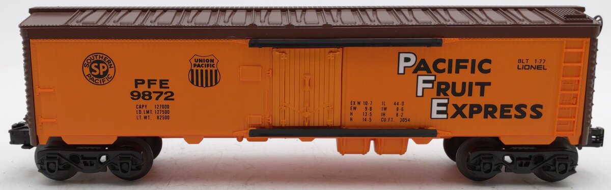Lionel 6-9872 O Gauge Pacific Fruit Express Billboard Reefer Car LN/Box