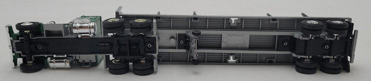Lionel 6-12806 O Gauge Lionelville Lumber Inc Tractor Trailer Truck EX/Box