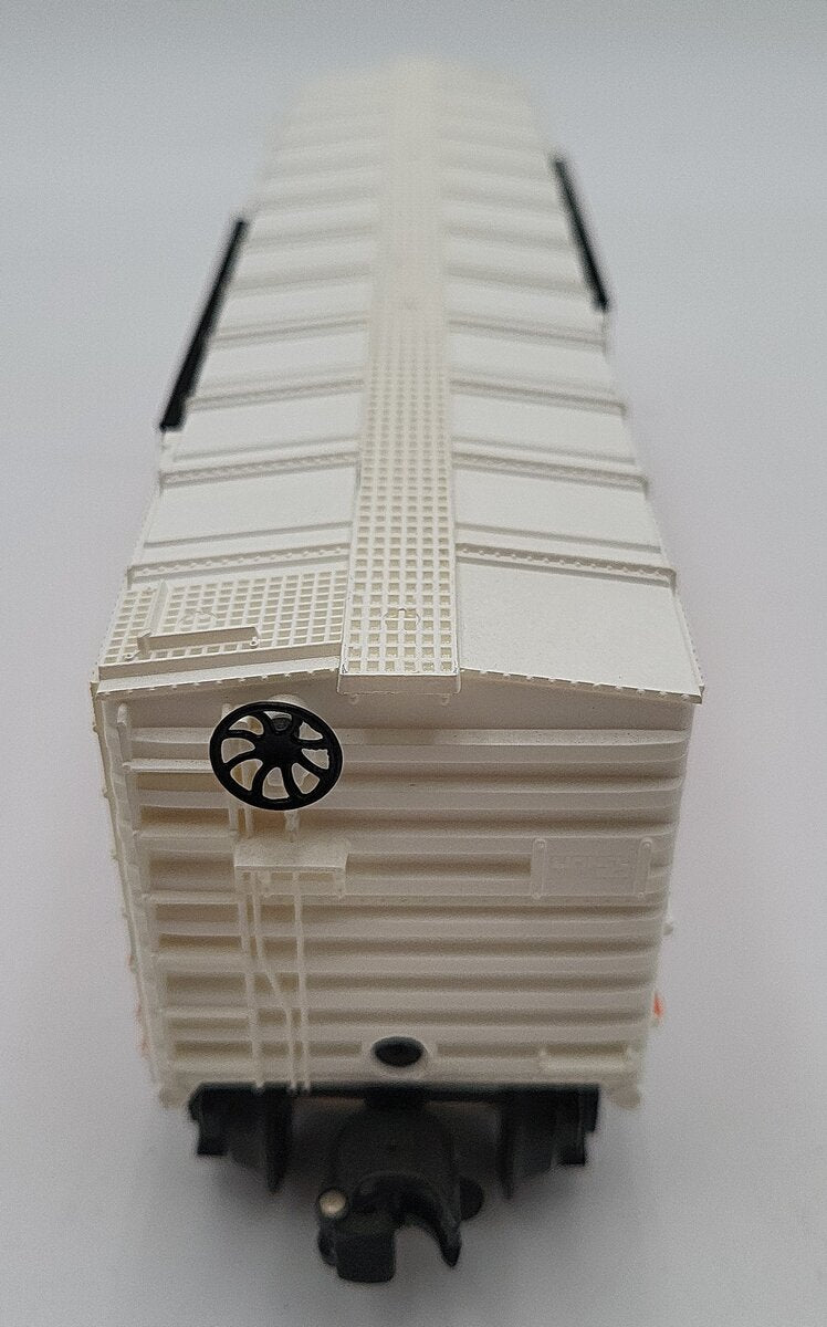 Lionel 6-9733 O Gauge Airco LCCA Boxcar with Tank EX/Box