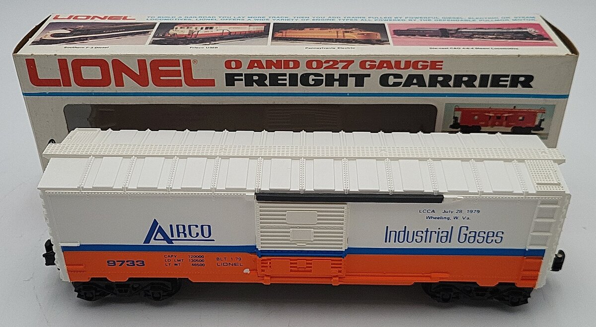 Lionel 6-9733 O Gauge Airco LCCA Boxcar with Tank EX/Box