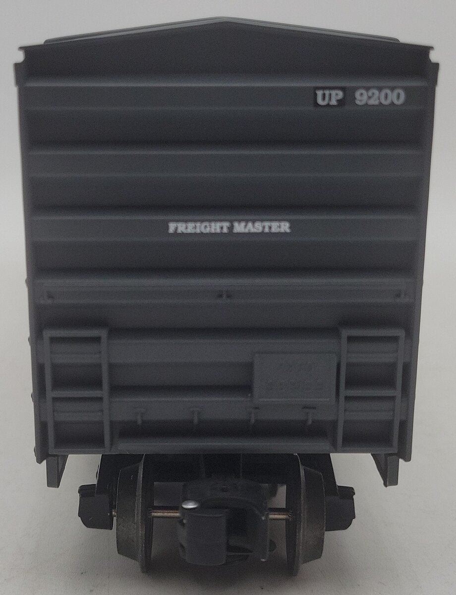 Lionel 6-17232 O Gauge SP/UP Merger Double Door Boxcar #9200 w/Auto Frames EX/Box