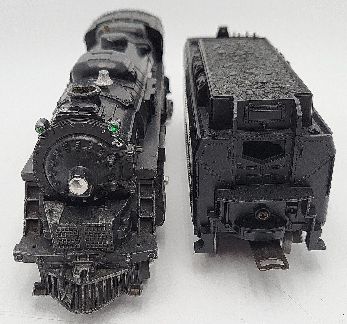 Lionel 2037 Vintage O 2-6-4 Diecast Steam Locomotive and 6026W Tender VG