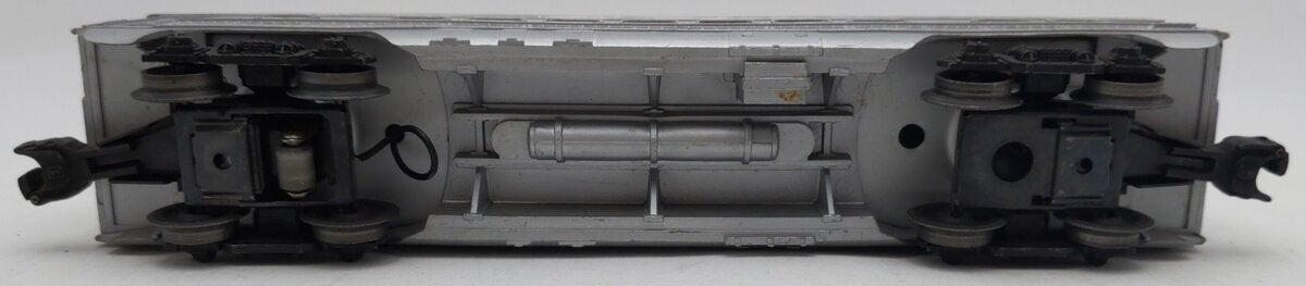 Lionel 2434 Vintage O Lionel Lines Illuminated Newark Passenger Car VG