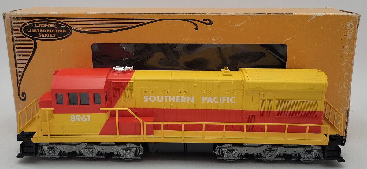 Lionel 6-8961 O Southern Pacific U36C Non-Powered Diesel Locomotive #8961 EX/Box