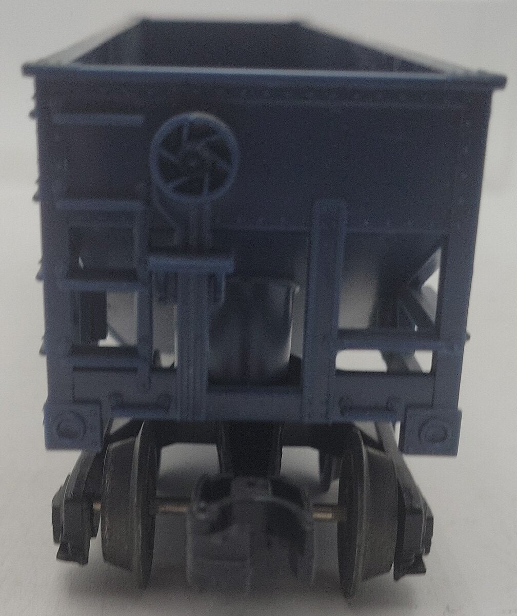 Lionel 6-9038 O Gauge Chessie Short 2-Bay Hopper Car #9038 VG
