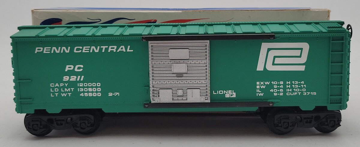 Lionel 6-9211 O Gauge Penn Central Boxcar VG/Box