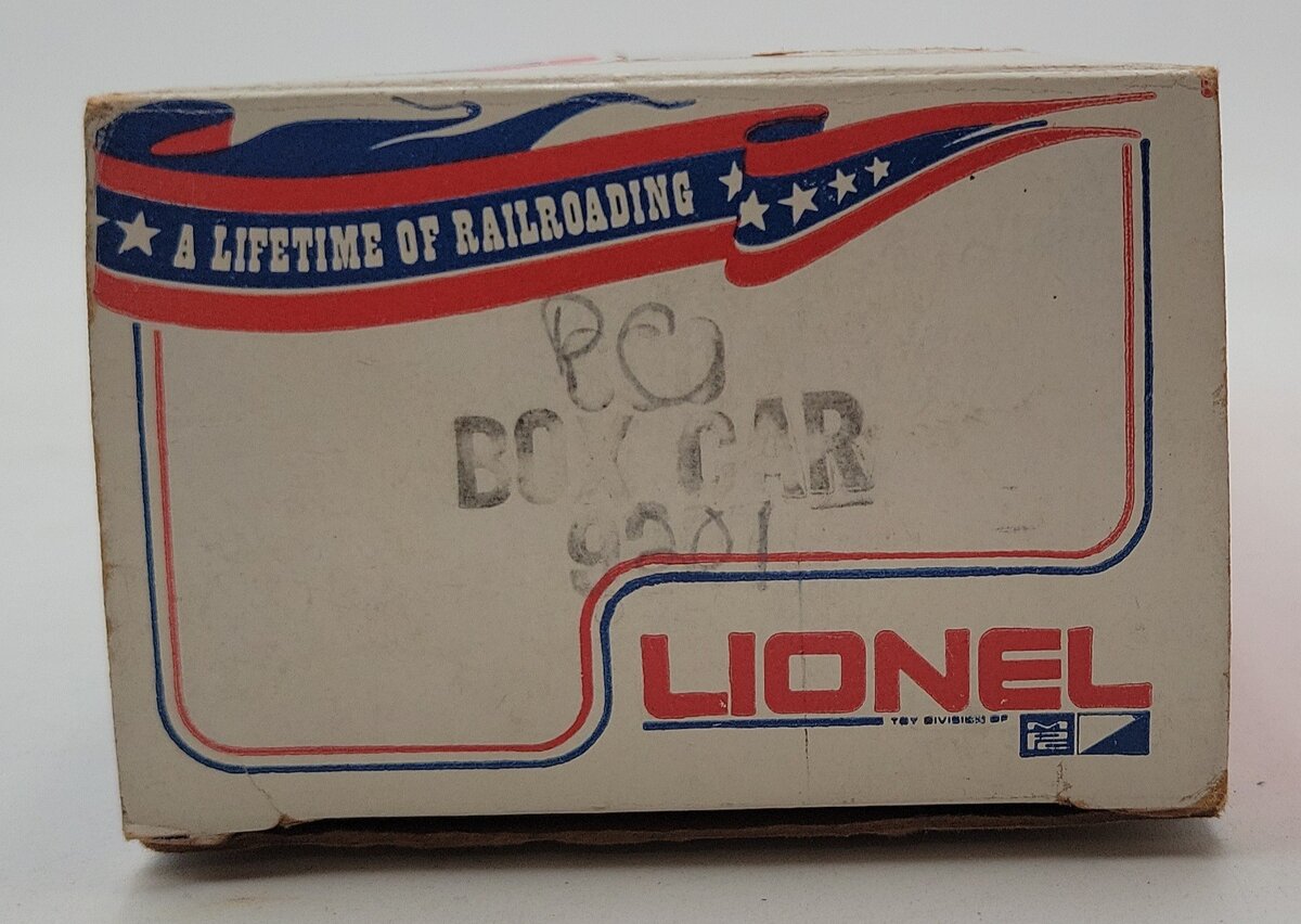 Lionel 6-9201 O Gauge Penn Central Boxcar VG/Box
