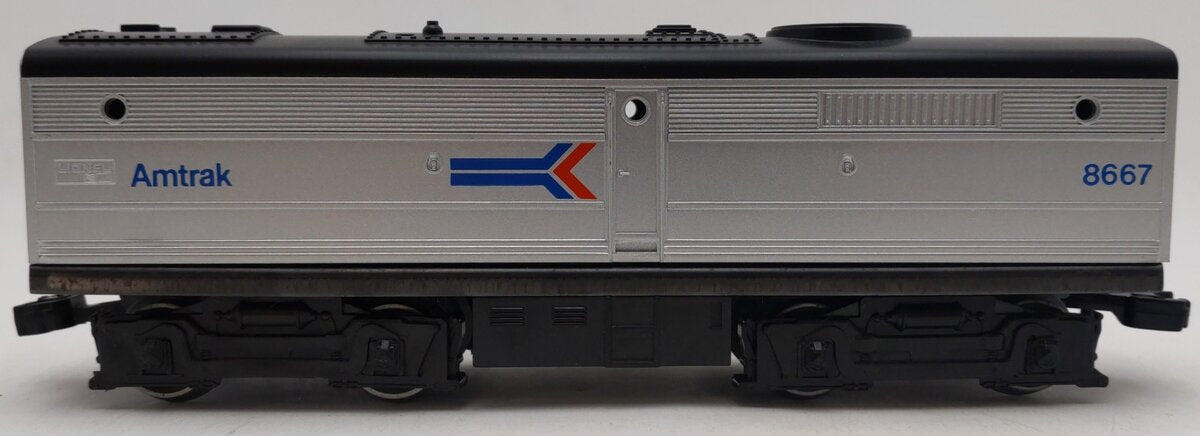 Lionel 6-8667 Amtrak Alco Non-Powered B-Unit Diesel Locomotive EX