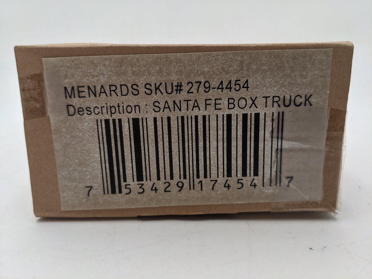 Menards 279-4454 1:43 Scale Diecast Santa Fe Box Truck EX/Box