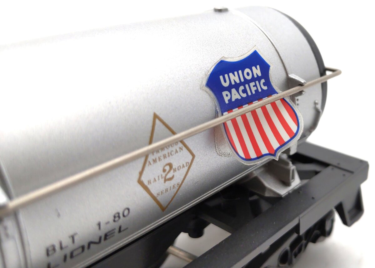 Lionel 6-9367 O Gauge Union Pacific Single Dome Tank Car #9367 EX/Box