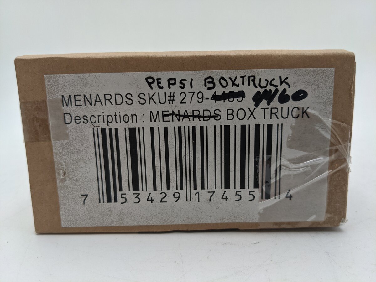 Menards 279-4455 1:48 Scale Diecast Menards Box Truck EX/Box