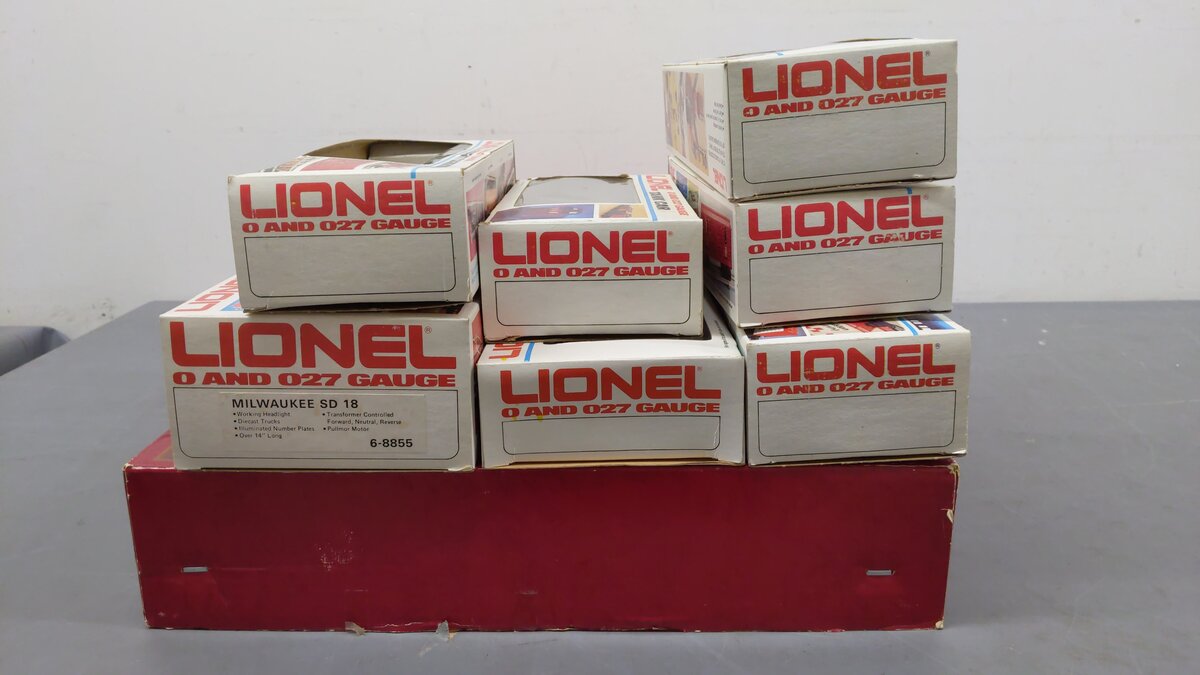 Lionel 6-1867 O Gauge Milwaukee Road Limited Set VG/Box