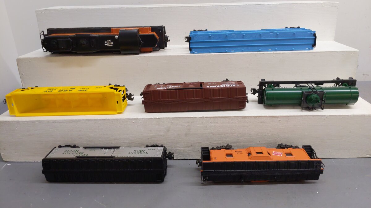 Lionel 6-1867 O Gauge Milwaukee Road Limited Set VG/Box