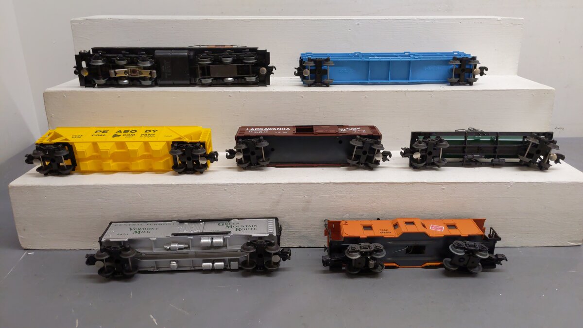 Lionel 6-1867 O Gauge Milwaukee Road Limited Set VG/Box