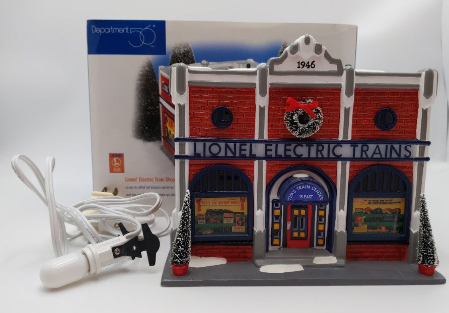Dept 56 54947 The Original Snow Village Lionel Electric Train Shop EX/Box