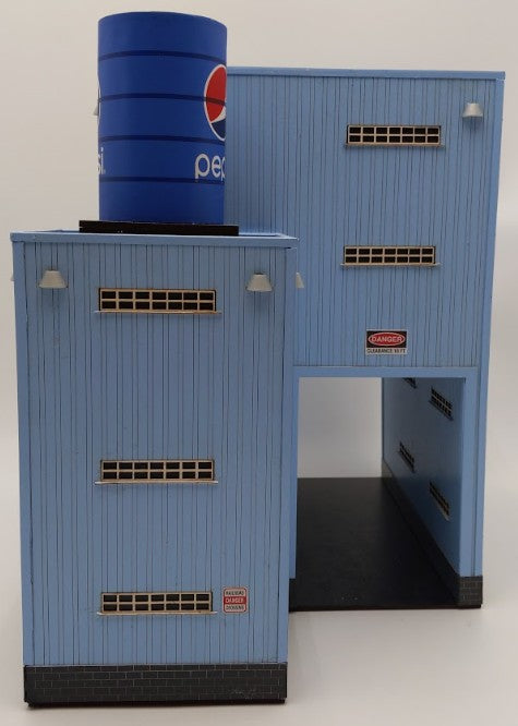 Menards 279-3860 O Scale Pepsi Bottling Plant EX
