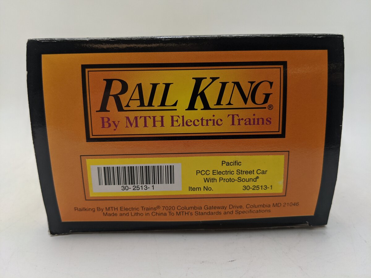 MTH 30-2513-1 O Gauge Pacific Electric PCC Street Car w/ Proto-Sound #5000 EX/Box