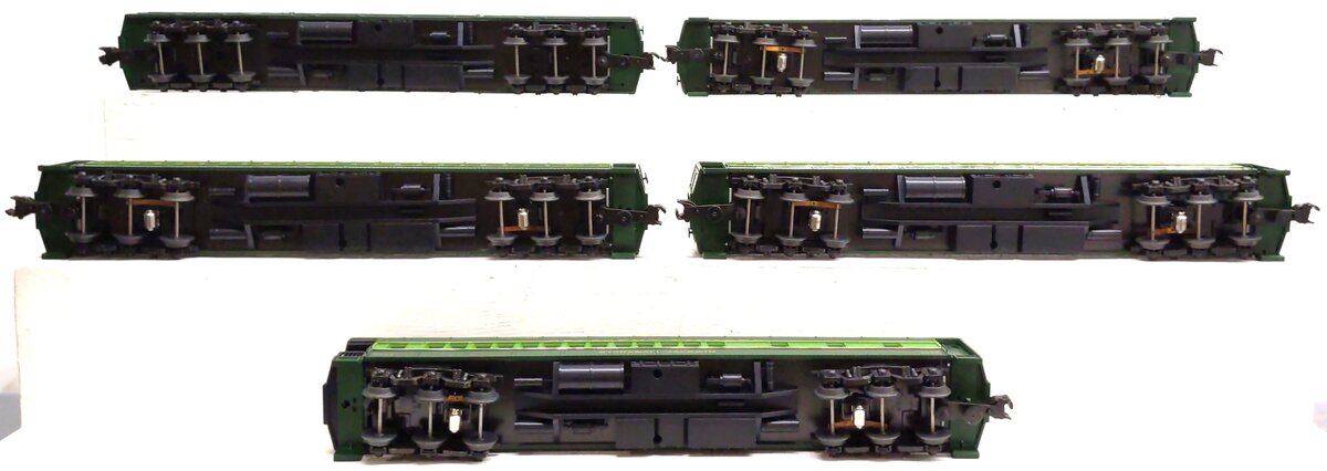 Williams 2404 O Scale Southern Crescent Madison 5 Car Set LN/Box