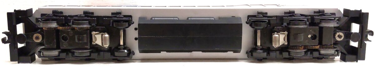 Williams 21808 Amtrak SD90 Powered Diesel Locomotive #8643 EX/Box