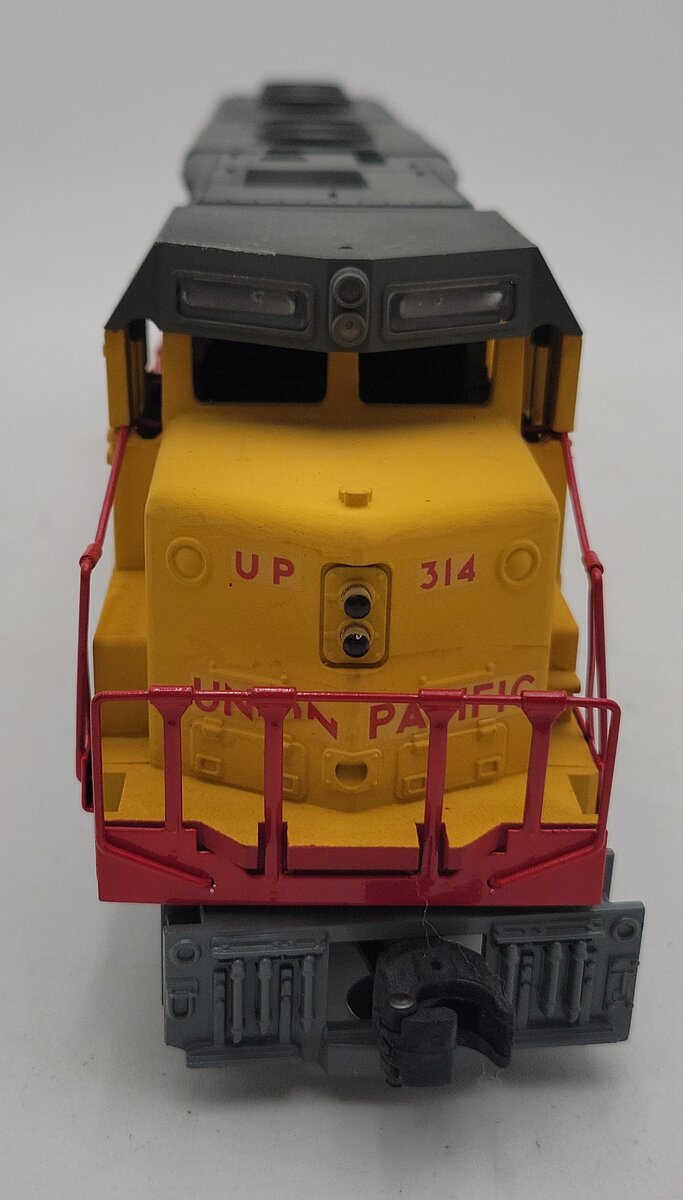 Williams 314 O Gauge Custom UP GP-9 Non-Powered A Diesel Locomotive w/ Horn #314