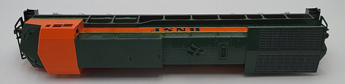 Williams DA116 Burlington Northern Dash-8 Powered Locomotive with Horn #986 EX/Box