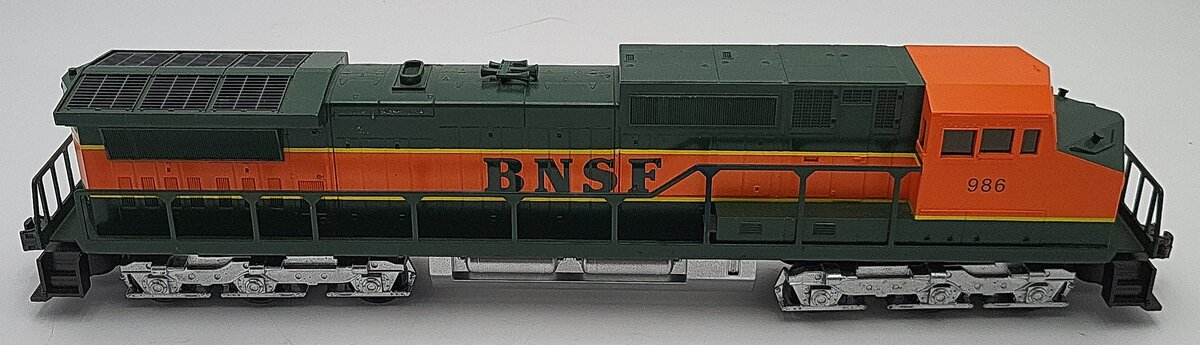 Williams DA116 Burlington Northern Dash-8 Powered Locomotive with Horn #986 EX/Box